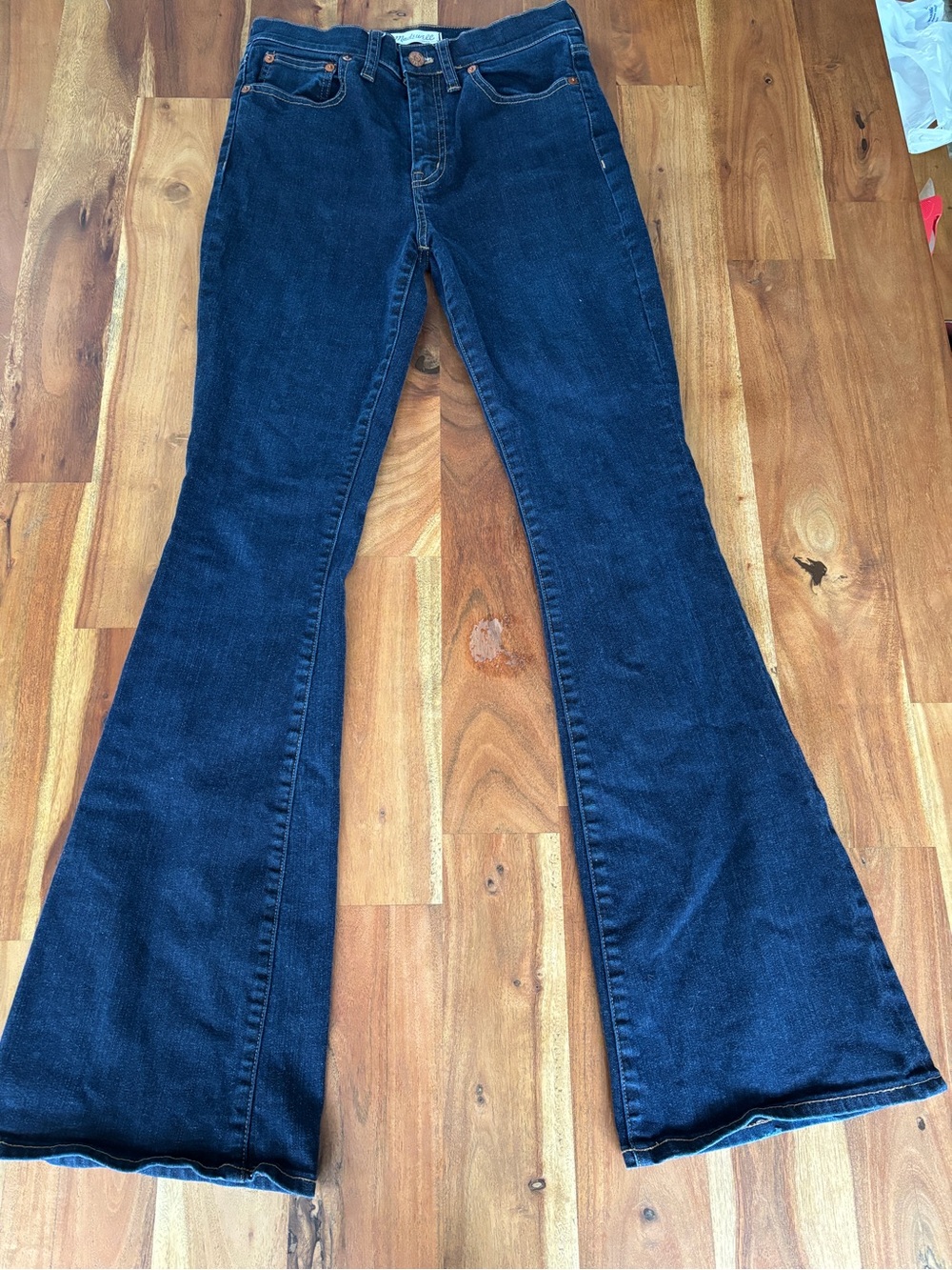 Madewell Flea Market Flare Jeans Dark Wash - Size 27